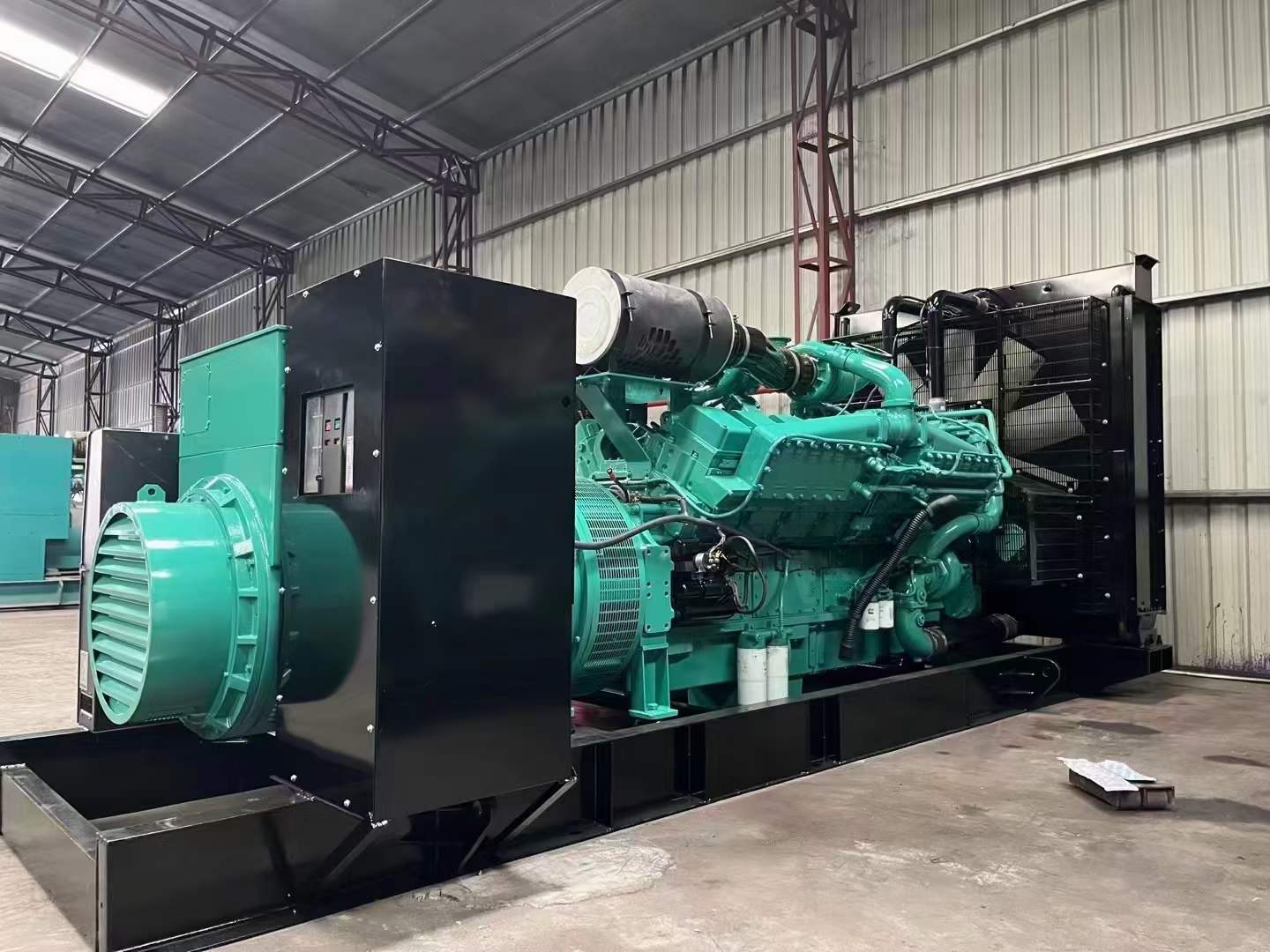 伽师如何降低 800kW 柴油发电机输出电流的波动？