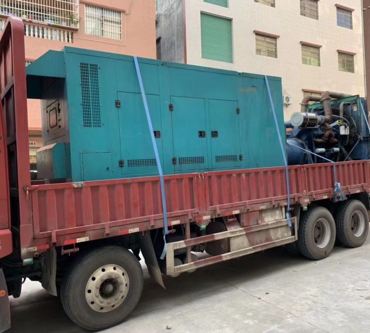 伽师如何在不同负载率下确保 400KW 柴油发电机组的正常运行？