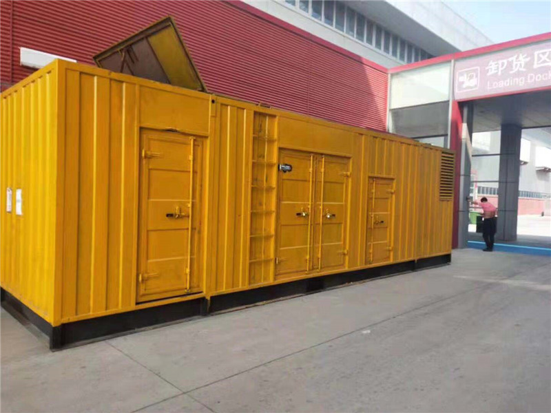 伽师国内外发电机组租赁合同在明确设备维护责任方面有哪些不同做法？