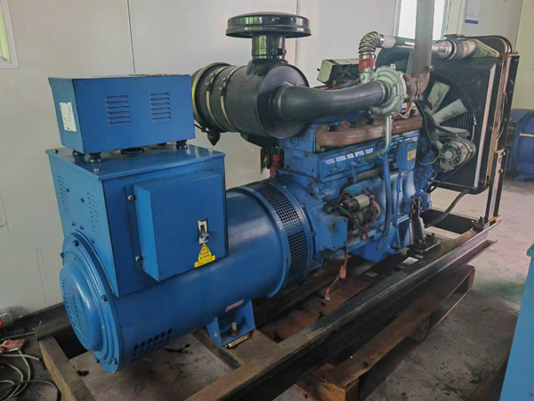 伽师100kW柴油发电机组使用多级机油有哪些优缺点？