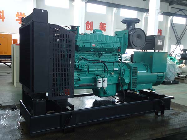 伽师更换发电机组燃油预热装置的加热元件需要哪些工具？