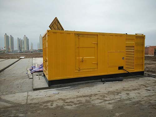 伽师合同中关于乙方责任导致工期延误的赔偿标准应该如何制定?